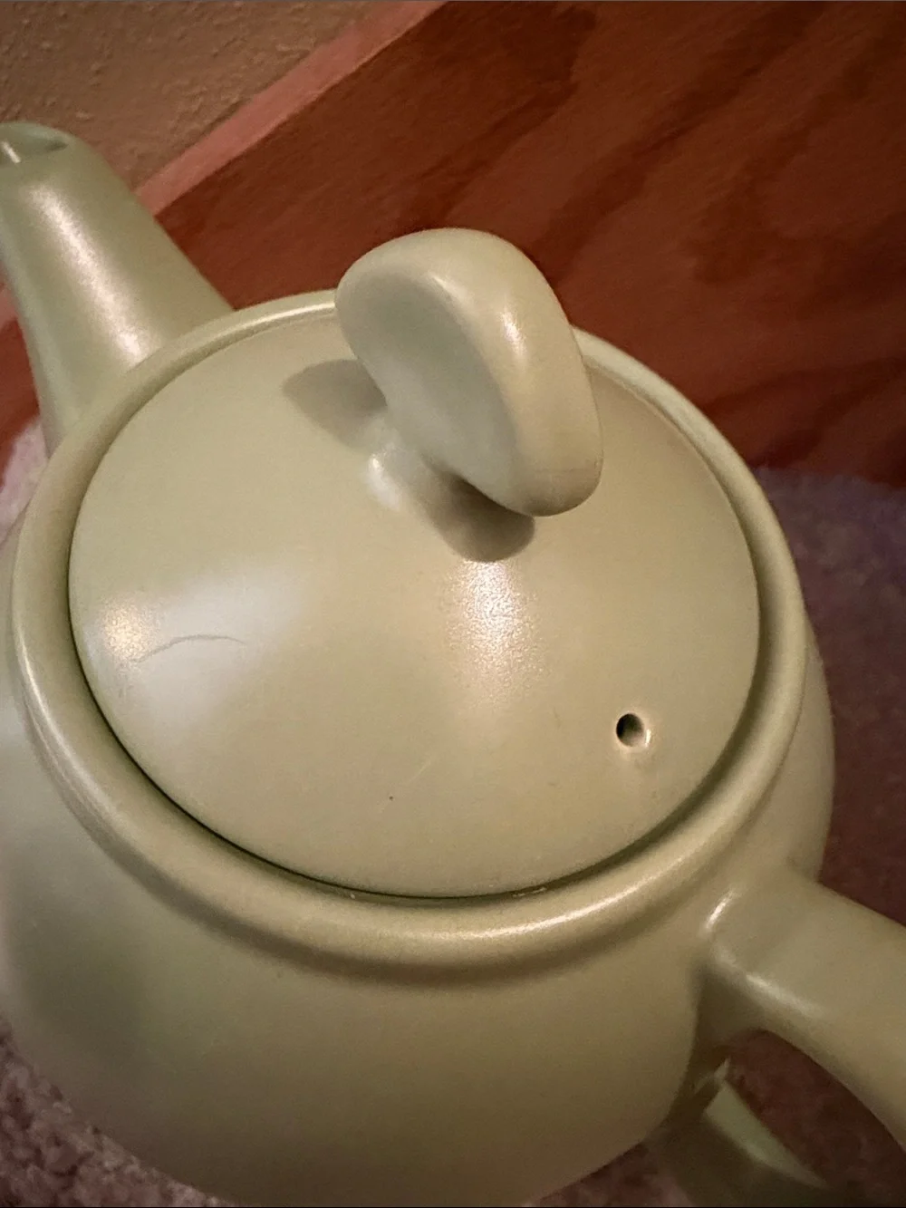 Vintage Chantal .7 liter Sage Green Ceramic Teapot with Vented Lid EUC